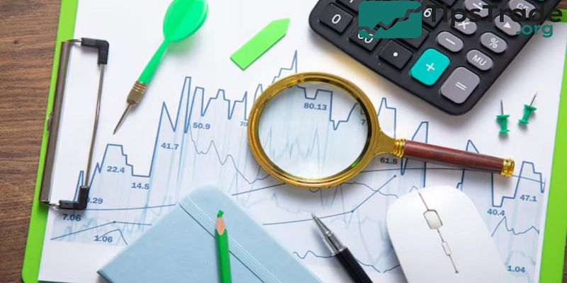 Tools and Sources to Access Reliable Fund Reports